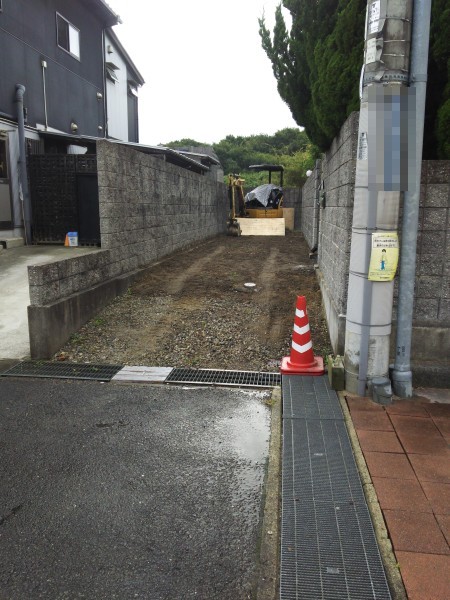 ガレージ<施工中>