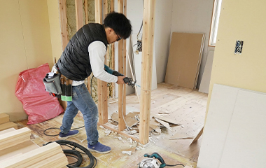 大工としての経験を活かし、丁寧で確実な施工をお約束します